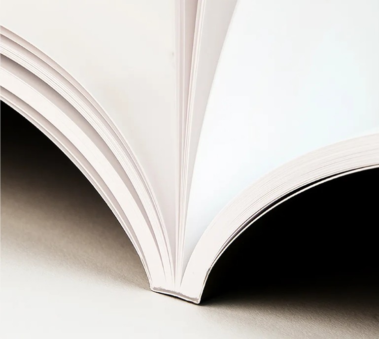 Premium 150gsm gloss pages